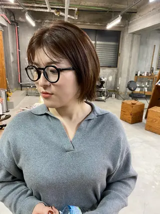 ショート カラー ヨシダ トオルのヘアスタイル