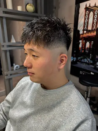 ショート パーマ メンズ 似合う髪型見つけます AYAKAのヘアスタイル