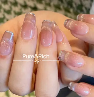 ネイル Pure&Rich Nailのネイルデザイン