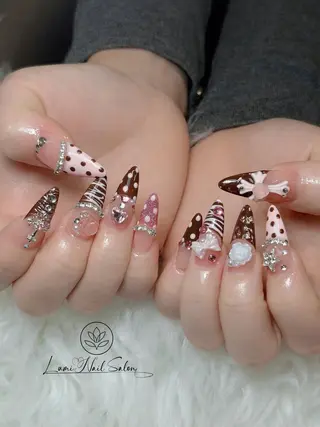 ネイル Lumi Shinokuboのネイルデザイン