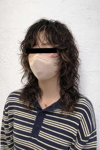 セミロング 大園 晃のヘアスタイル