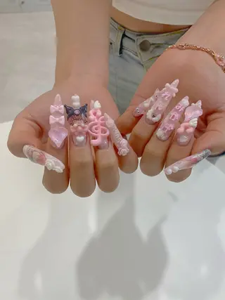 ネイル Limnail🤍 ayaのネイルデザイン