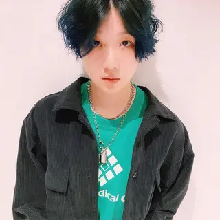 ミディアム 中川 竜誠のヘアスタイル