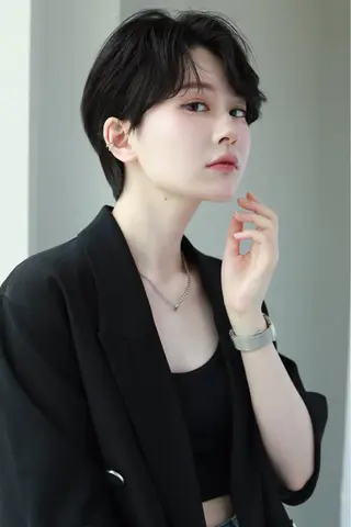 ショート 楠原 透羽のヘアスタイル