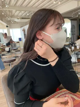 ロング 本間 結衣のヘアスタイル