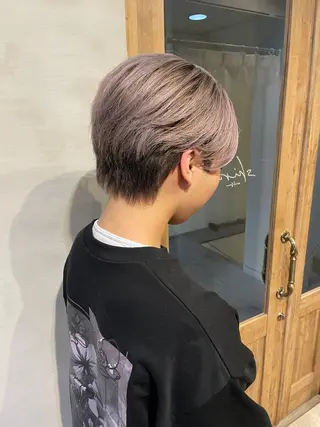 ショート 山岡 拓也のヘアスタイル