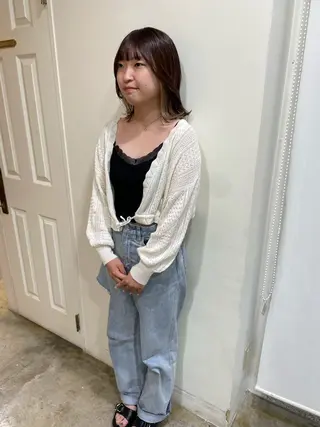 ミディアム カラー MIOベージュカラー 柔らかいカラーのヘアスタイル