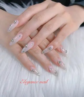 ネイル Elegance Nail本厚木店舗のネイルデザイン