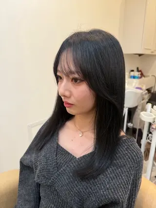 ロング カラー Shun 透明感カラ ー/似合わせカットのヘアスタイル