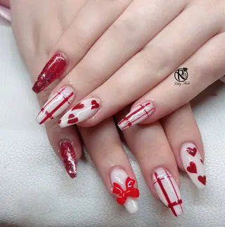 ネイル Ruby Nail 霞ヶ関店のネイルデザイン