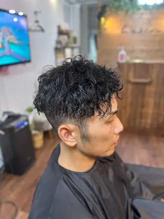 ショート Luzir⭐︎ GEN⭐︎のヘアスタイル