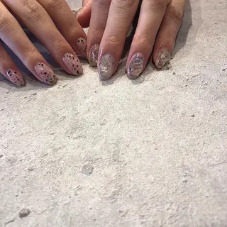 ネイル パラあり！フィルイン 美フォルムのネイルデザイン