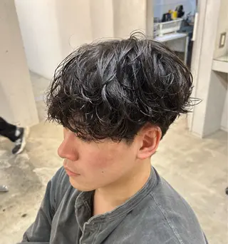 パーマ メンズ メンズ清潔感のプロ 💈メンズパーマ藤田のヘアスタイル