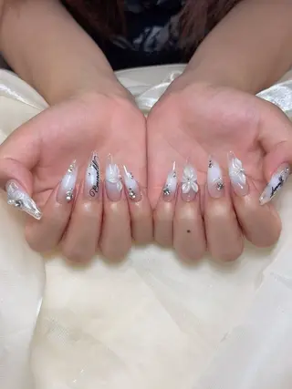 ネイル ENSalon 愛佳のネイルデザイン