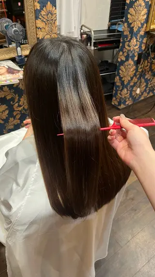 ロング 牧下 晴香のヘアスタイル