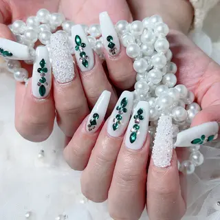 ネイル 🎀M nails✨ ビューティーのネイルデザイン