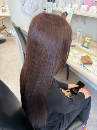 ロング カラー 志村 梨帆のヘアスタイル