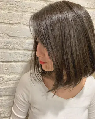 ショート カラー 韓国レイヤー×艶髪 ハイトーンRyukiのヘアスタイル