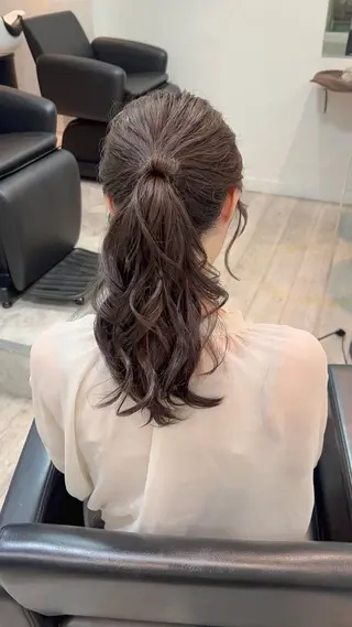 セミロング カラー ヘアアレンジ 代表🎀 ふわモテ愛 され髪🩷yumiのヘアスタイル