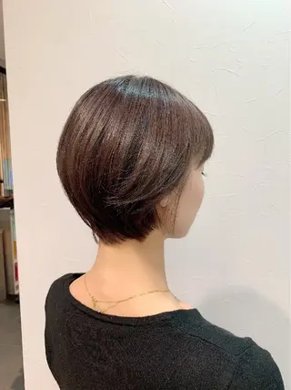 ショート カラー 髪質改善ストレート/ kurachiのヘアスタイル