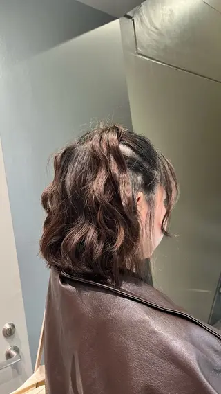 ミディアム ヘアアレンジ カラー/クロスパーマ /髪質改善/AiNAのヘアスタイル