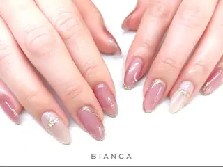 ネイル Bianca Mikuのネイルデザイン