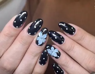 ネイル エリ🫧 nail池袋東口のネイルデザイン