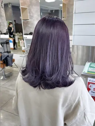 ミディアム レイヤー/艶髪カラー 森本くるみのヘアスタイル