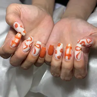 ネイル nailroom sb𓈒𓂂𓏸のネイルデザイン
