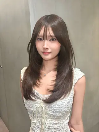 セミロング 韓国レイヤー　韓国 ボブ 👑二響のヘアスタイル