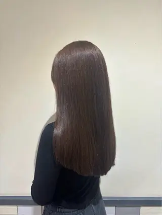 ロング カラー 友成 星来のヘアスタイル