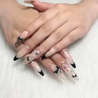 ネイル adorable 〈Kurumi〉のネイルデザイン