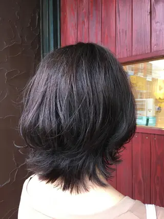 ミディアム カラー plaatje 義見のヘアスタイル