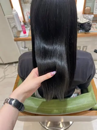 セミロング 山口 愛紗花のヘアスタイル