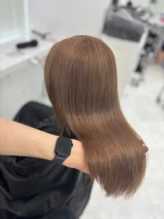 ロング カラー 流行りの透明感カラー ×縮毛矯正🤍ユウのヘアスタイル