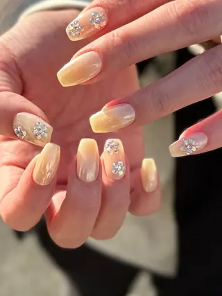 ネイル Ulunà nail salonのネイルデザイン
