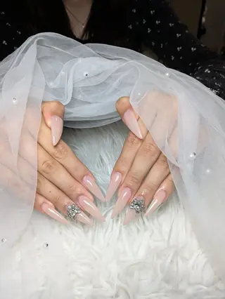 ネイル Queen Nail 柏店　クイーンネイルのネイルデザイン