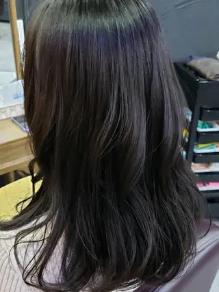 ミディアム カラー 柴田 えいじのヘアスタイル
