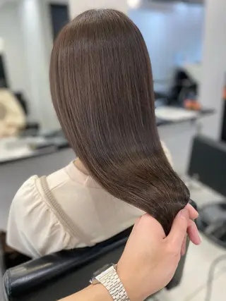 セミロング カラー レイヤーカット 赤み消し　店長/大和のヘアスタイル