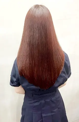 ロング 高品質な髪質改善 透明感カラー船本のヘアスタイル