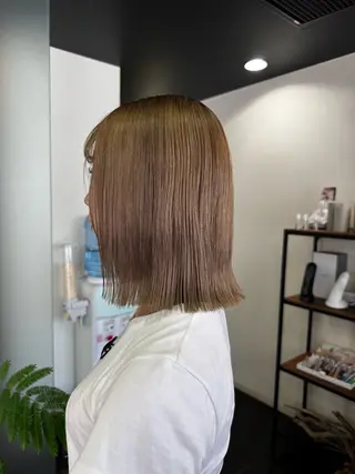 ミディアム ブリーチなしベー ジュ/tuburaのヘアスタイル
