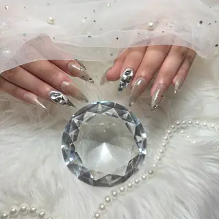 ネイル Yuna 𝝑𝝔*.+゚のネイルデザイン