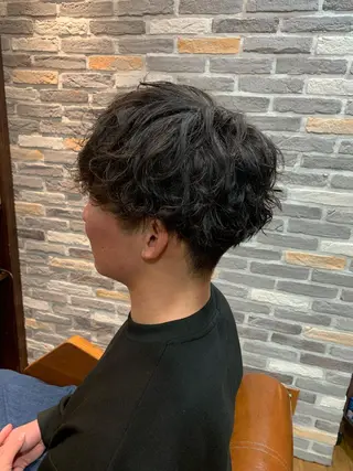 メンズ カット特化美容師 齋藤桐のヘアスタイル