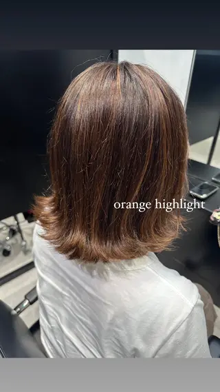 ミディアム カラー 天野 瑠真のヘアスタイル