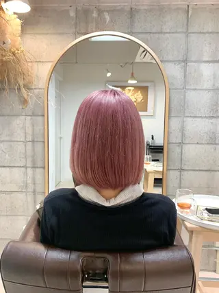 ミディアム カラー 眞名子 瑞紀のヘアスタイル
