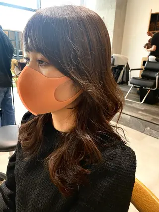 ミディアム カラー 似合う髪型見つけます AYAKAのヘアスタイル