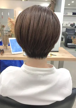 ショート leben serikaのヘアスタイル