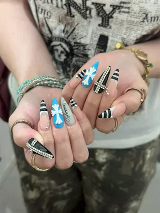 ネイル Eli Muse 新宿ネイルのネイルデザイン