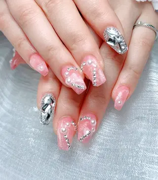 ネイル si siのネイルデザイン