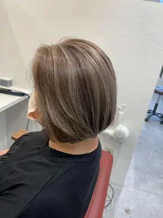 ショート 村上 由希のヘアスタイル